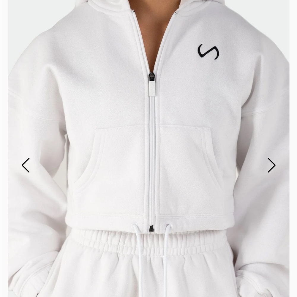 TLF Reset Cropped Zip-up hoodie